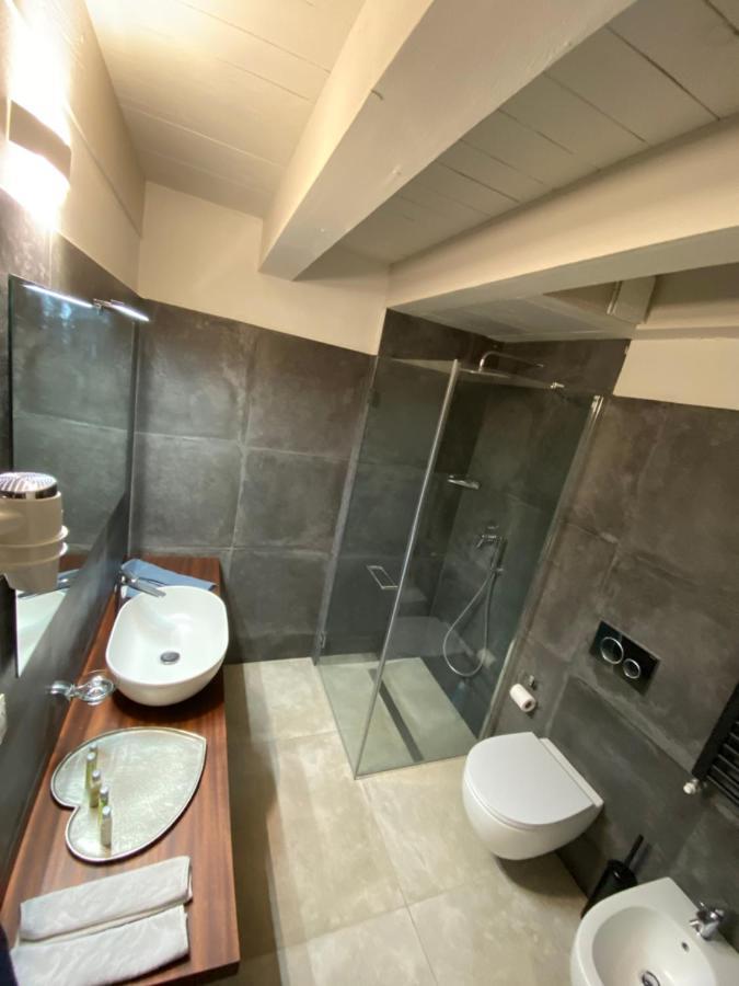 Borgo Stanzano Aparthotel Зока Екстериор снимка