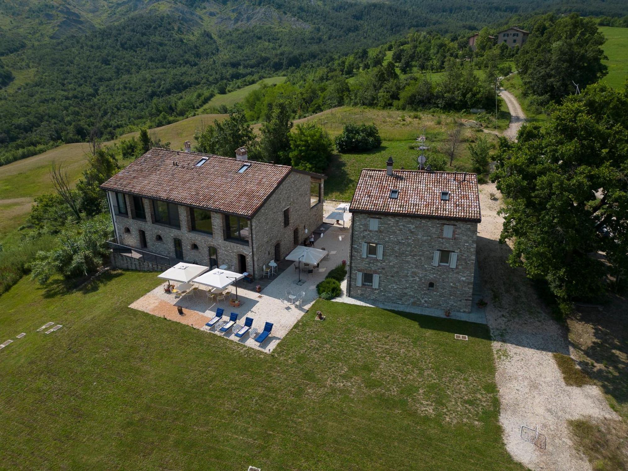 Borgo Stanzano Aparthotel Зока Екстериор снимка
